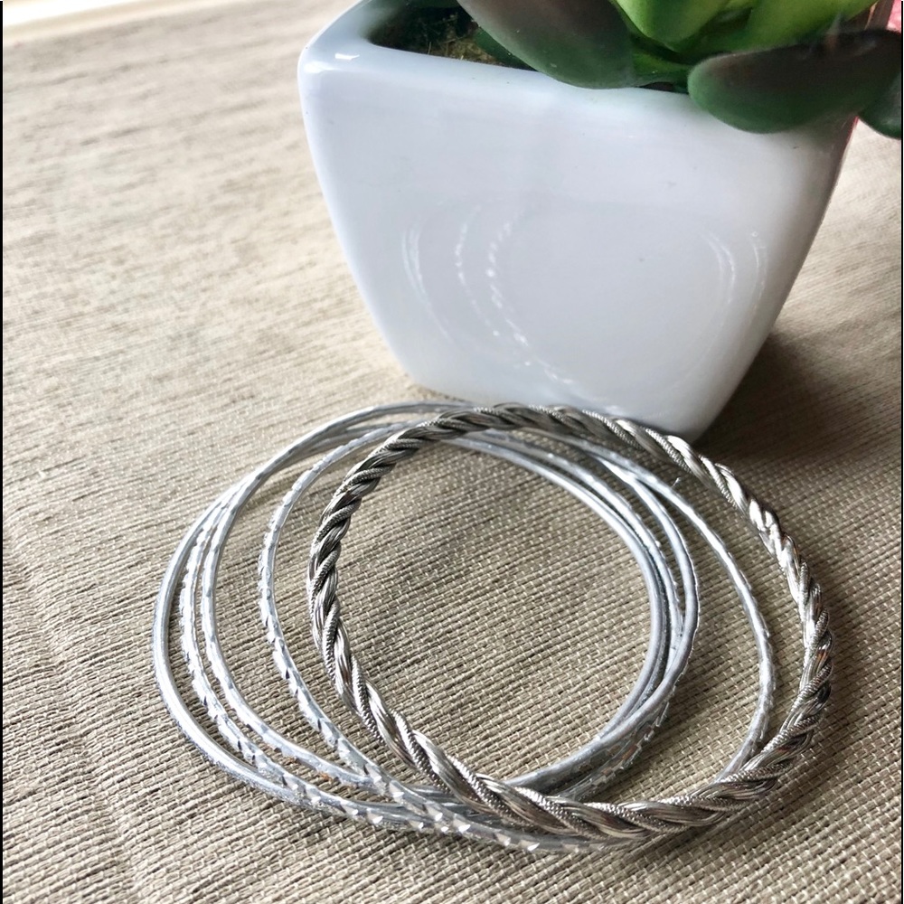 5 Silver Connected Bangle Bracelets